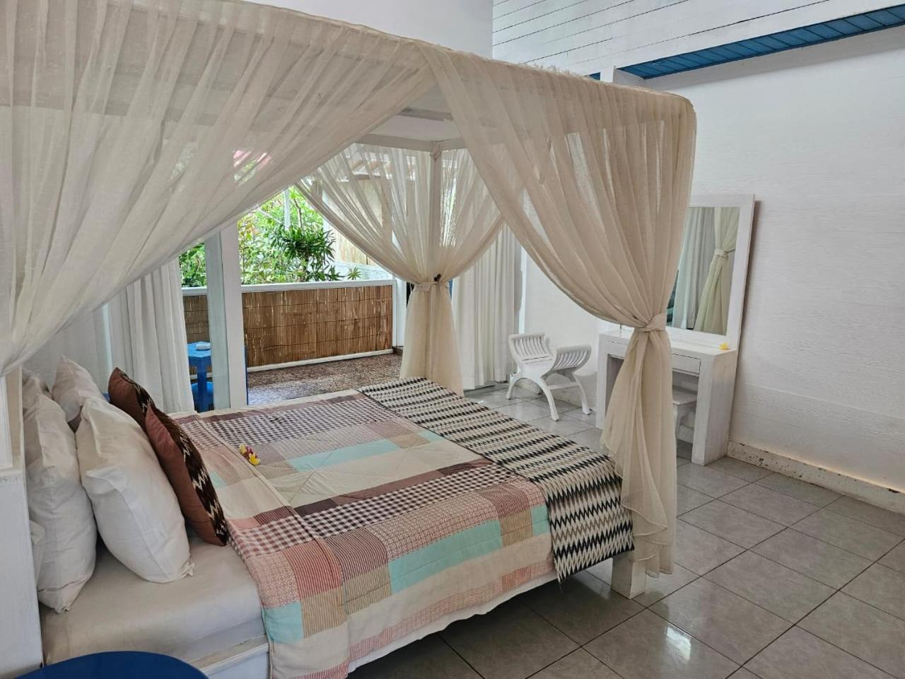 Villa Waru Lembongan Eksteriør bilde
